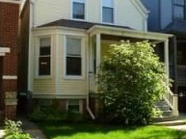 1909 W Berteau Ave, Chicago, IL 60613