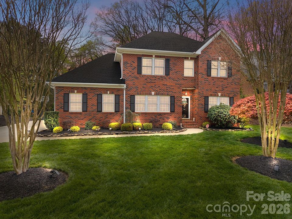 1st image of 129 Secretariat Ln