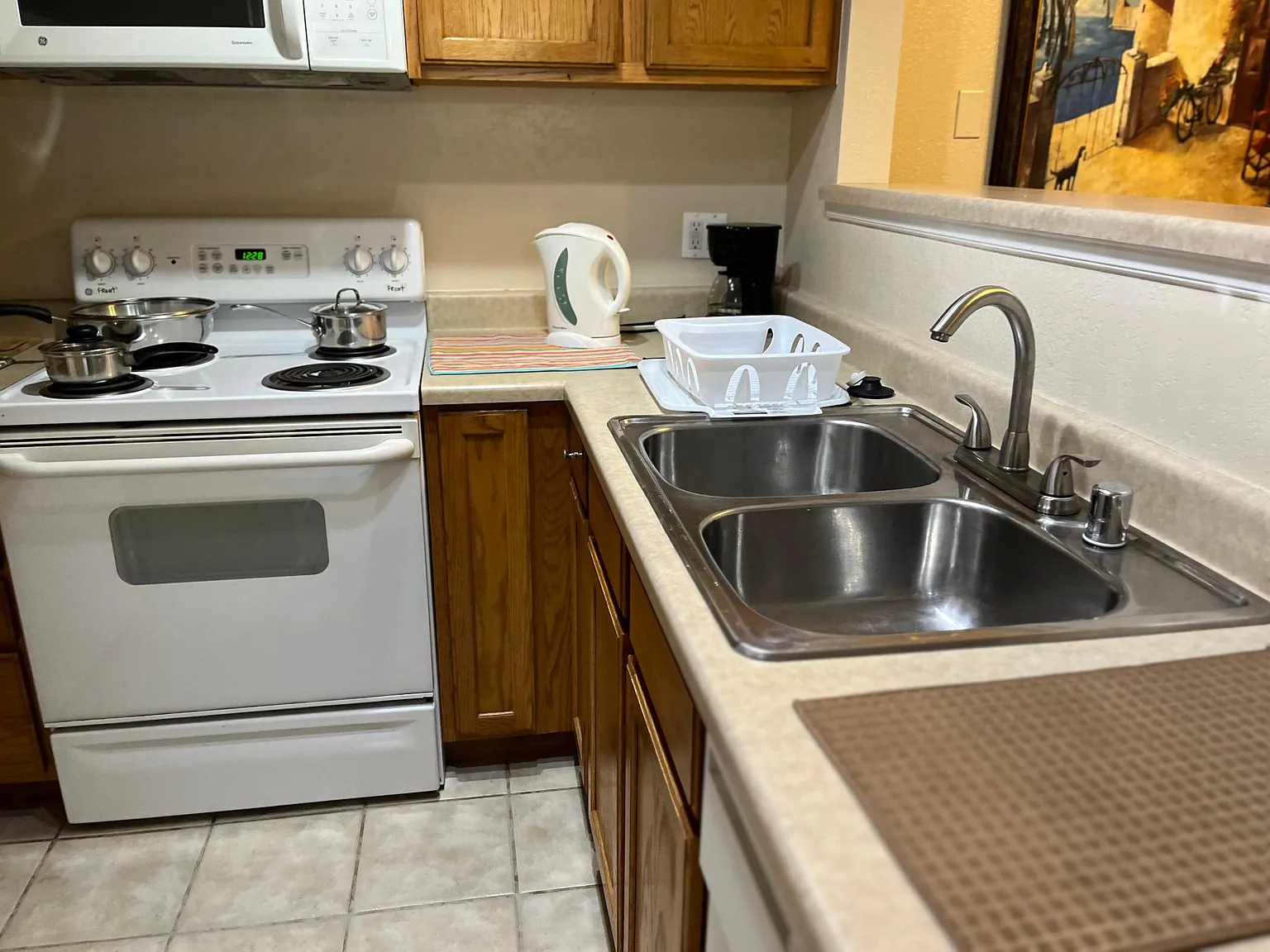 1 bed, 700 sqft, $1,850 — Photo 2