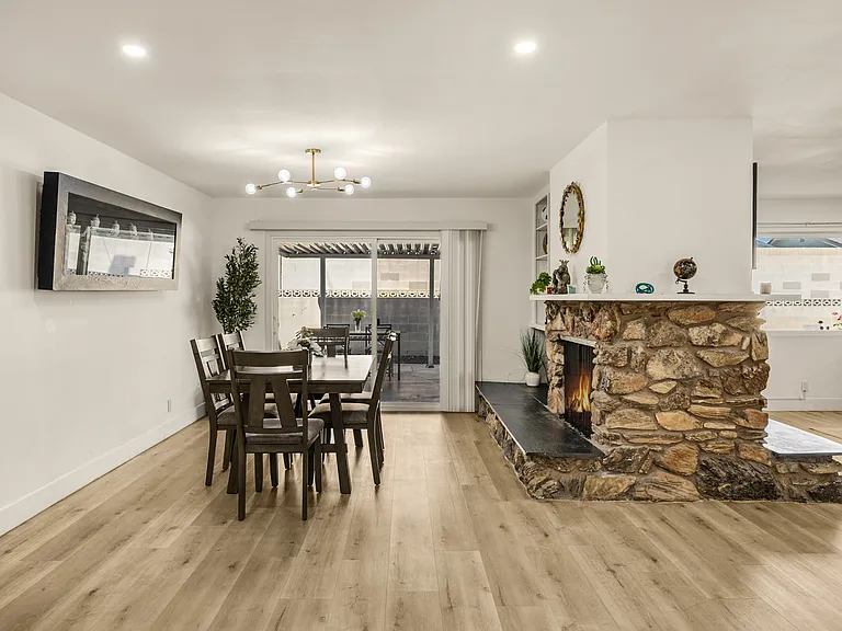 2150 Tynes Dr — Photo 9