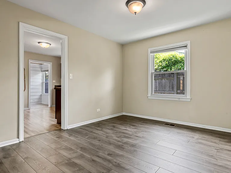1514 N Washington St — Photo 8