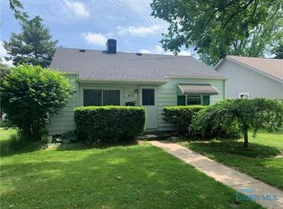430 W 6th St, Perrysburg, OH