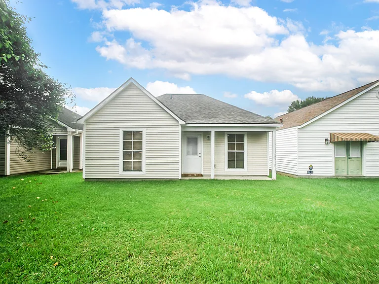 3437 Myrtle Grove Dr — Photo 3