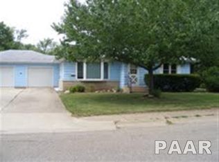 916 W Manning Dr, Chillicothe, IL
