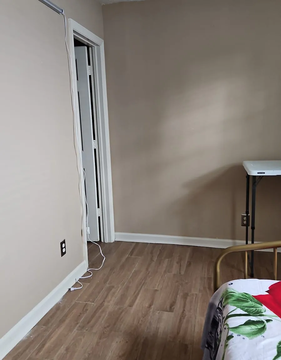 3 bed, 1280 sqft, $2,500 — Photo 3