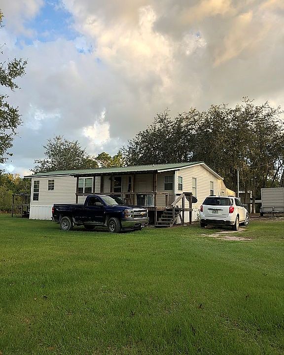 2nd image of 6239 SE 85th Loop