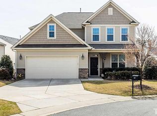 121 Tweedbank Ct, Fuquay Varina, NC 27526