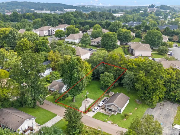 712 Washburn St, Knoxville, TN 37919