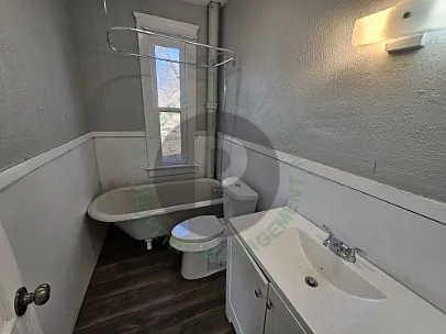 8023 Kosciuszko Ave #2 — Photo 13
