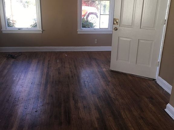 4th image of 314 Kelly St