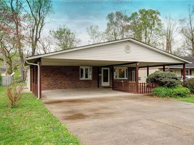 2089 Pennsylvania Ave, Saint Albans, WV, 25177