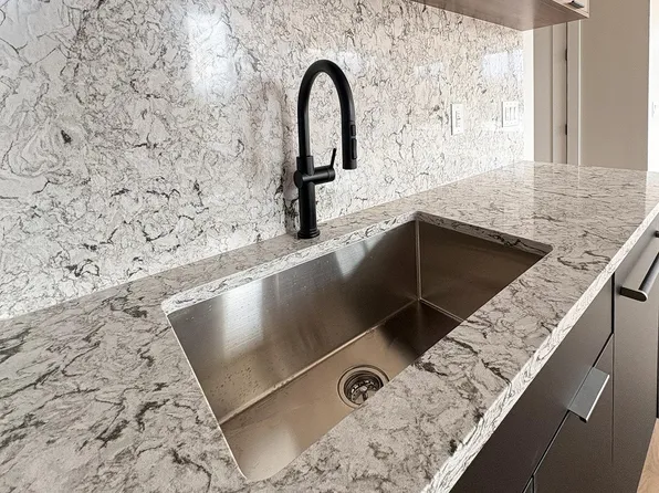 10 South Street image 17 of 39