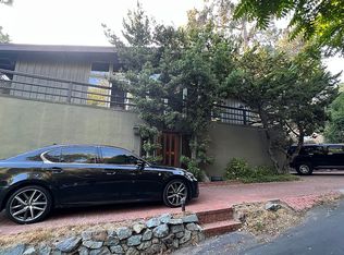 2904 N Arroyo Dr, San Diego, CA 92103