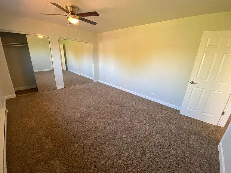 Mosaic Apartments — Photo 17