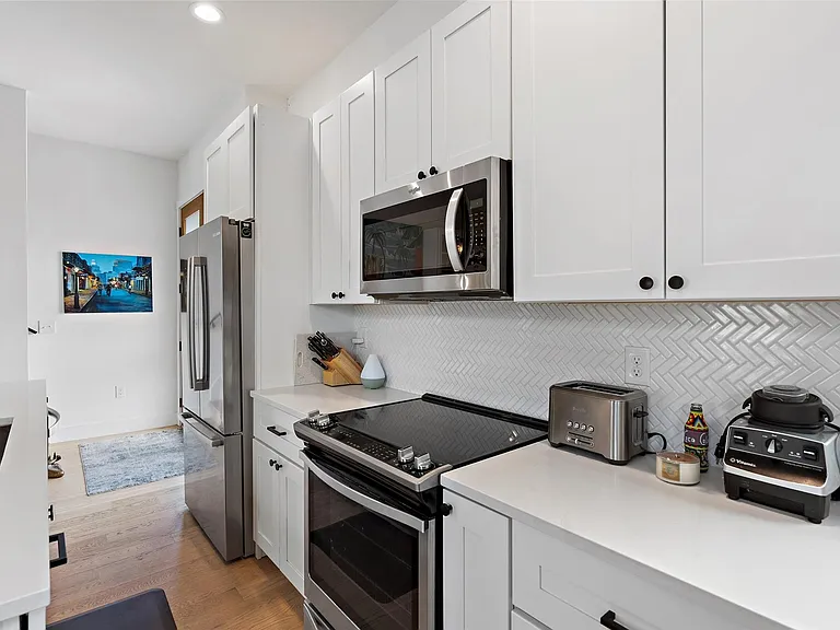 4800 Vinson Dr #A — Photo 12