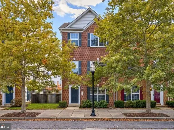 815 McHenry St, Baltimore, MD 21230