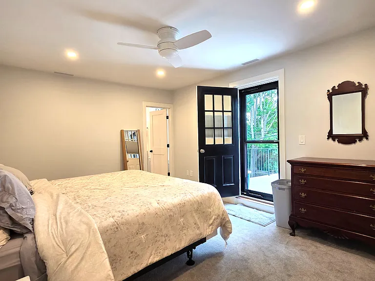 364 Bellevue Ave #CH201 — Photo 9