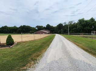 947 Mulberry Grove Rd, Mulberry Grove, IL 62262