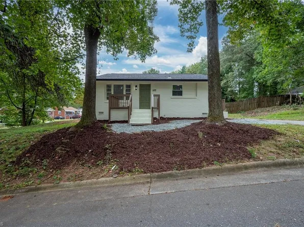 1600 Longview Dr, Winston Salem, NC 27107