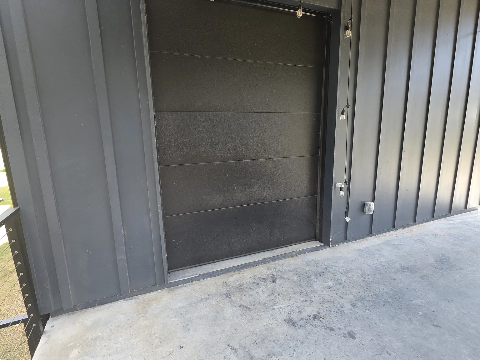3 bed, 1374 sqft, $2,300 — Photo 4