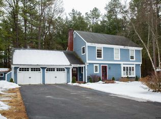 16 Brickoven Rd, Queensbury, NY 12804