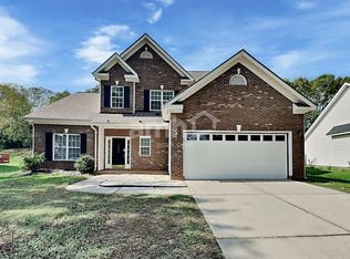 2016 Sentinel Dr, Indian Trail, NC 28079