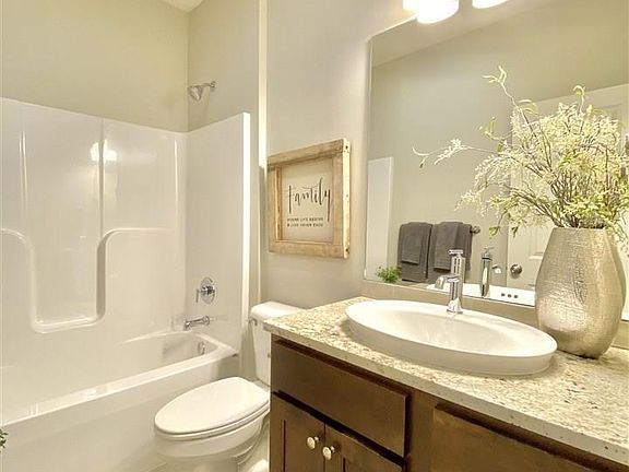 5th image of 6521 Kelsey Ln