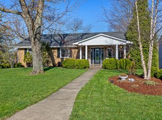 1921 Bellefonte Dr, Lexington, KY 40503