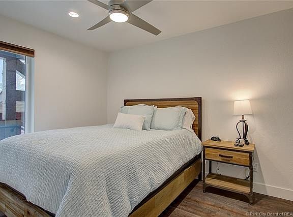 5th image of 1530 Empire Ave #102