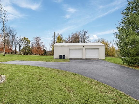 5th image of 1200 Sullivan Dr