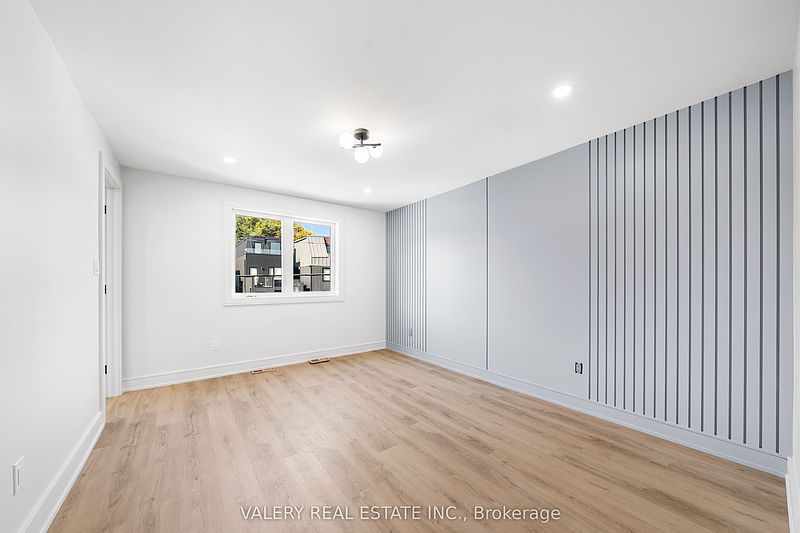 Toronto House for rent - 3 Bedrooms — photo 18