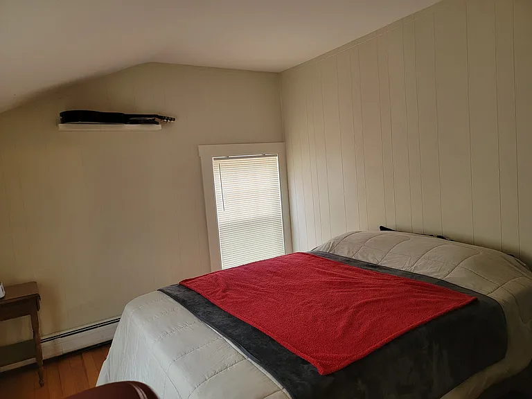 242 Main St #B — Photo 20