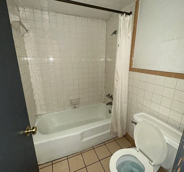 1746 S Highway 25 W #107