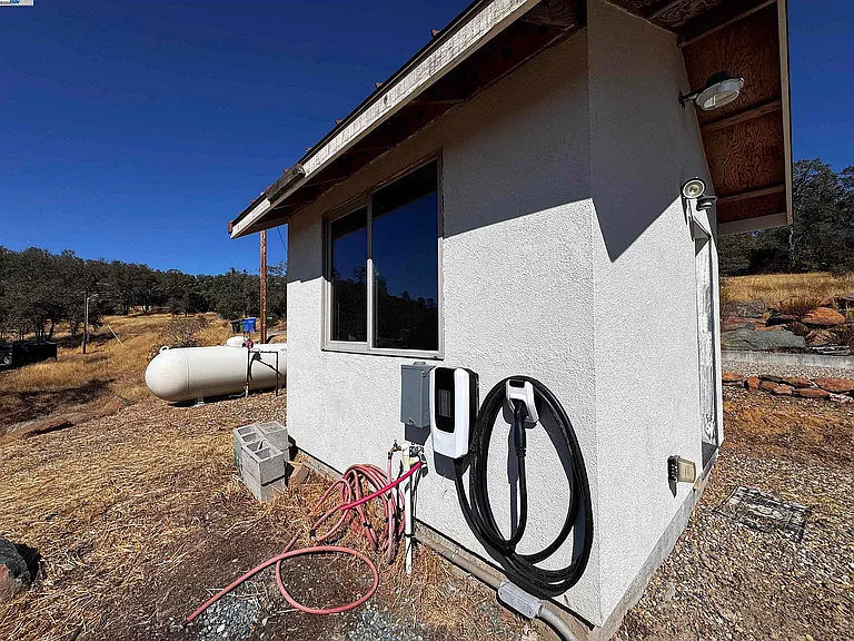 2280 Roan Rd — Photo 10