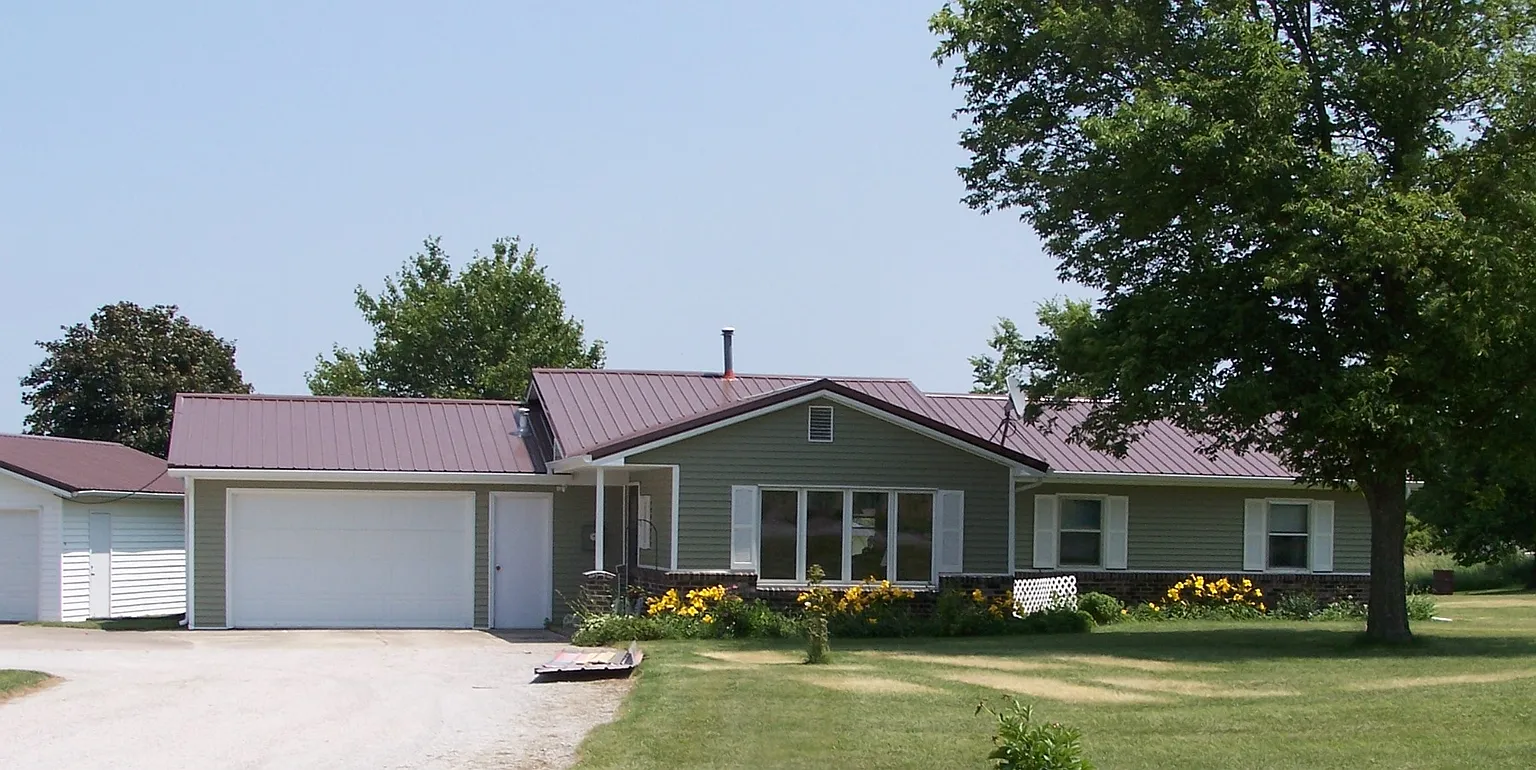 2272 57th Street Trl photo 1