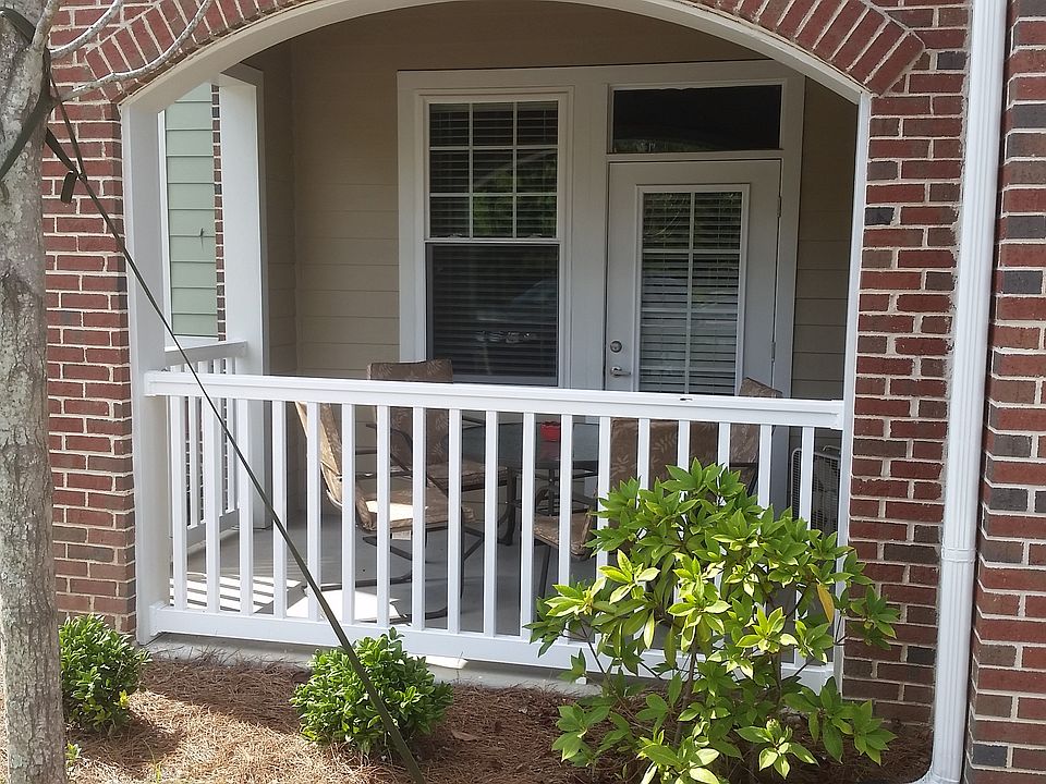 1st floor apartment