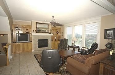 2nd image of 5213 W 163rd St