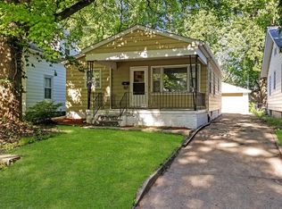 2238 S 10th St, Springfield, IL 62703