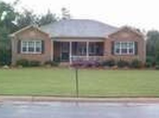 113 Meadow Creek Dr, Athens, GA 30605
