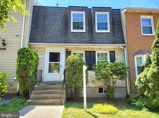 9513 Poplar Leaf Ct #2, Fairfax, VA 22031