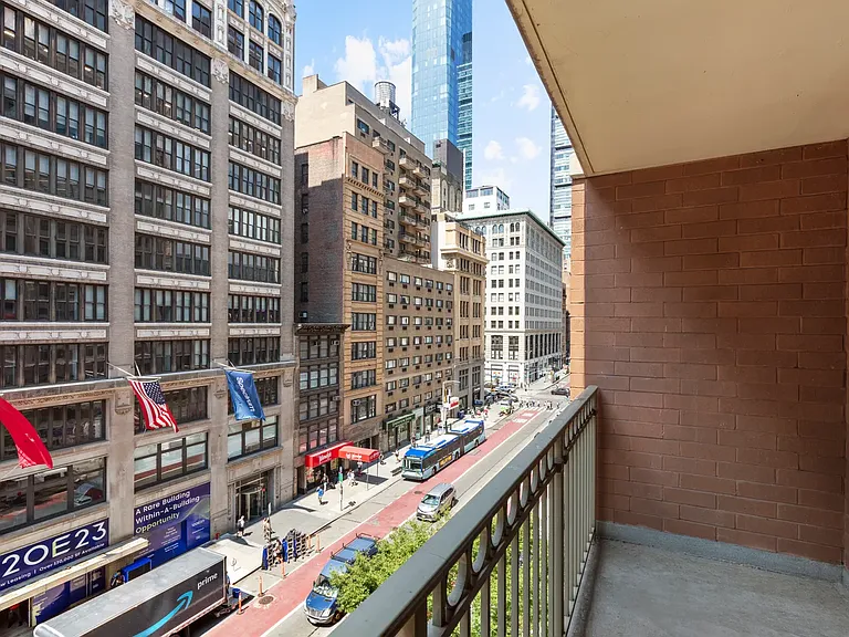 121 E 23rd St #6D — Photo 11
