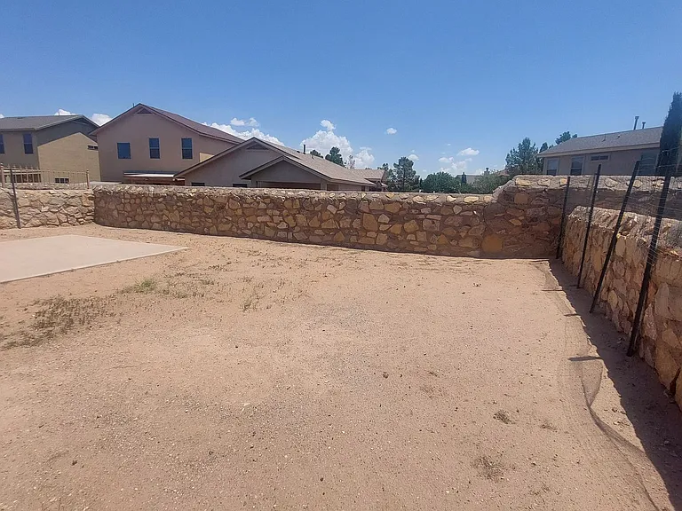 4768 Joseph Rodriguez Dr — Photo 3