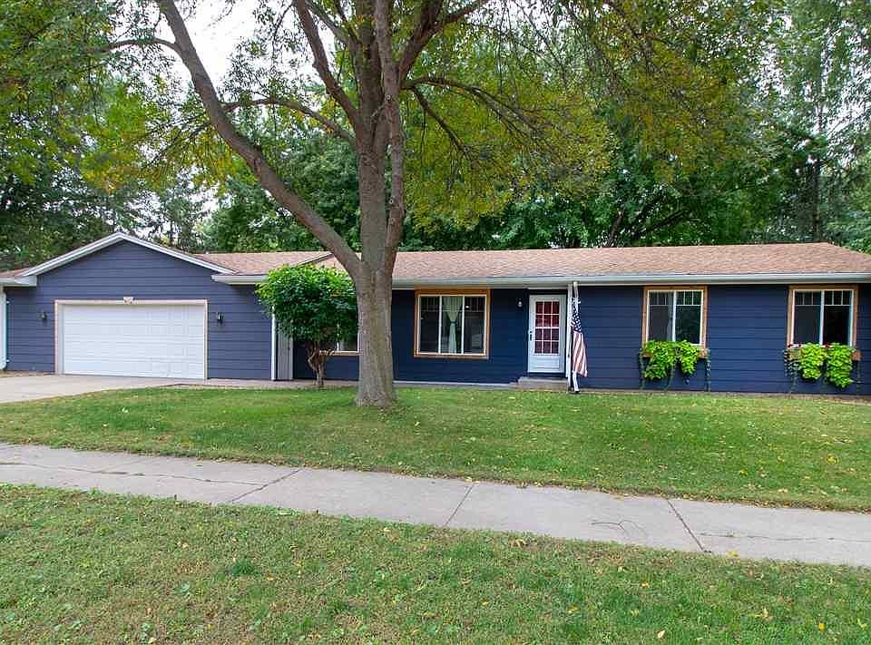 1st image of 2501 S Kingswood Way