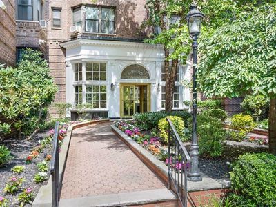 6940 Yellowstone Boulevard #421, Flushing, NY, 11375