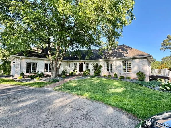 11386 Bay Hills Dr, Dexter, MO 63841