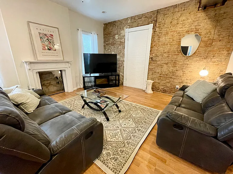 2630 W Burnett Ave #8 — Photo 19