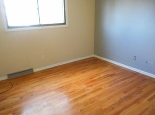 6914 Manhattan Ln, Cheyenne, WY 82009