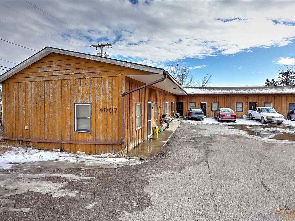 2nd image of 4007 Canyon Lake Dr