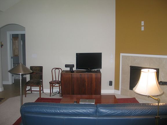 5th image of 2041 E 25th Pl