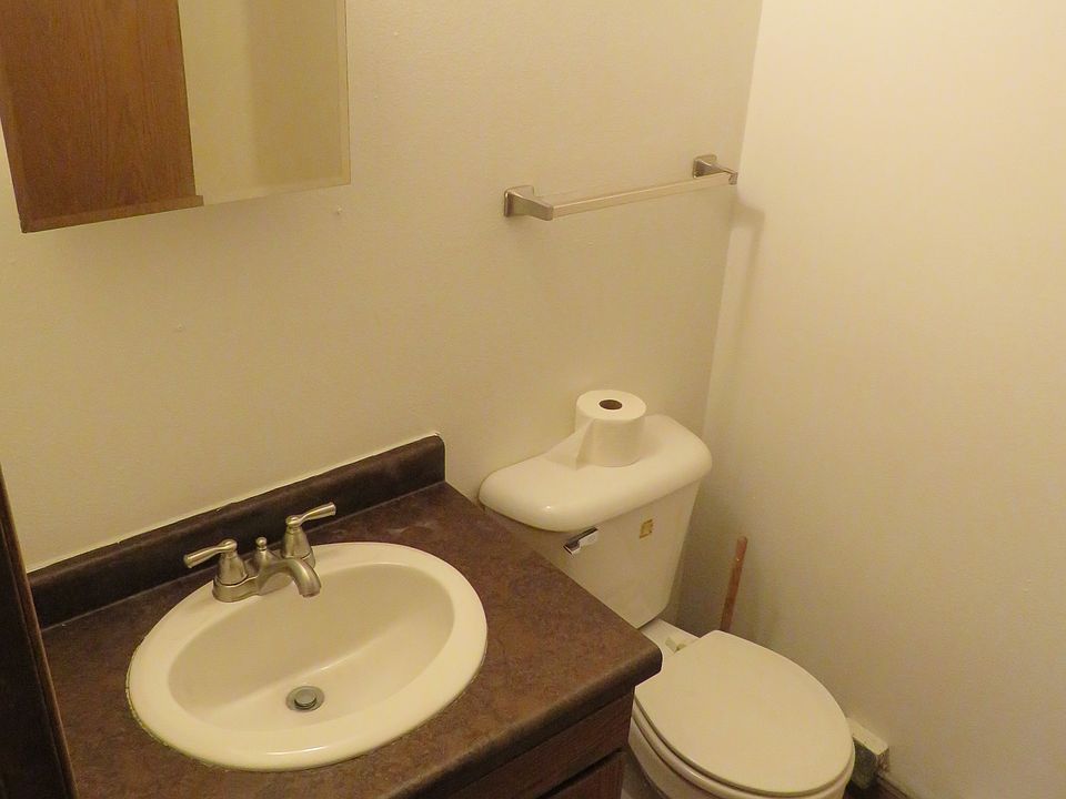 2421 Fryklund Dr Apartment Rentals Menomonie, WI Zillow